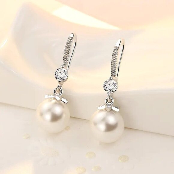 Fine 925 Sterling Silver Luxury Crystal Zircon Pearl Earrings - Picture 4 of 5